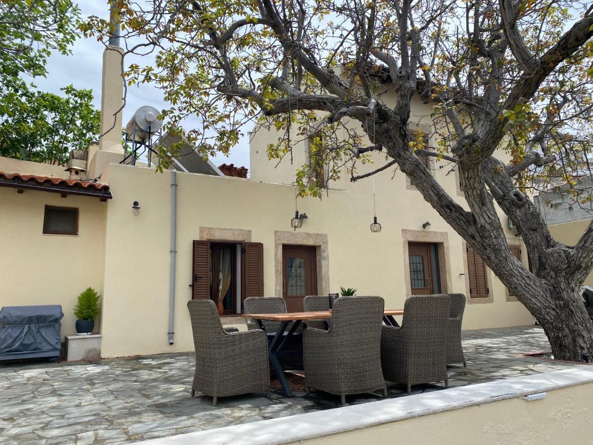 Villa Walnut Tree *