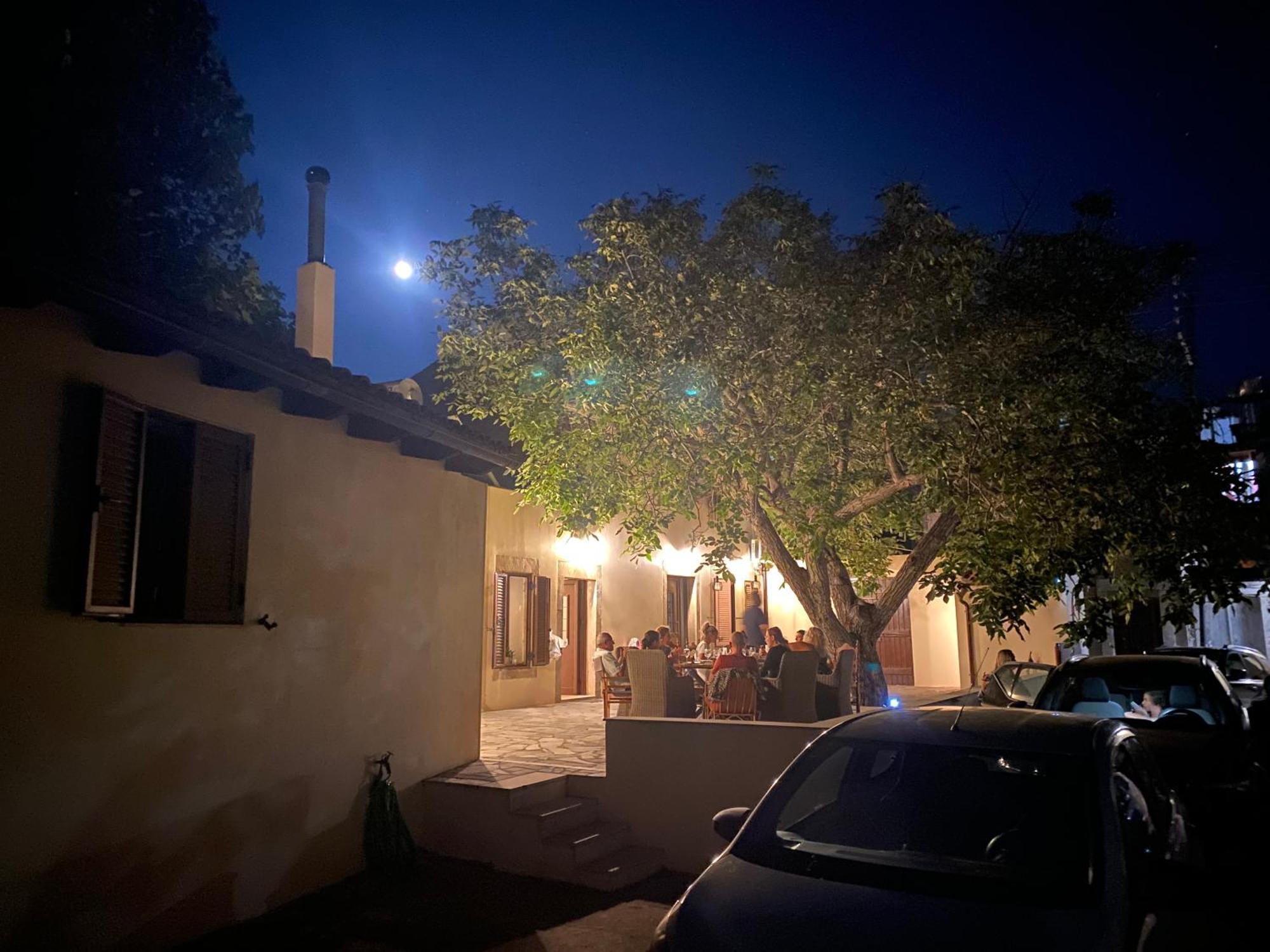 Walnut Tree Villa Archanes